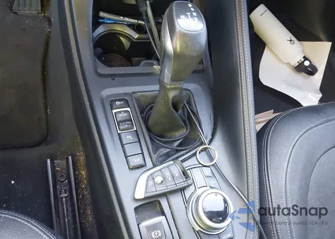 2017 BMW X1 xDrive28I из США, поврежденный, VIN WBXHT3Z32H4A56816